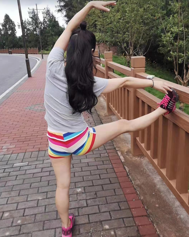 重庆少妇晨露，桑拿出身